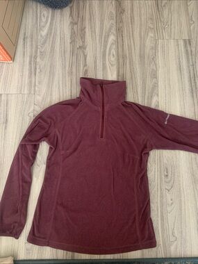 Columbia Women's Burgundy Half-Zip Fleece Pullover
